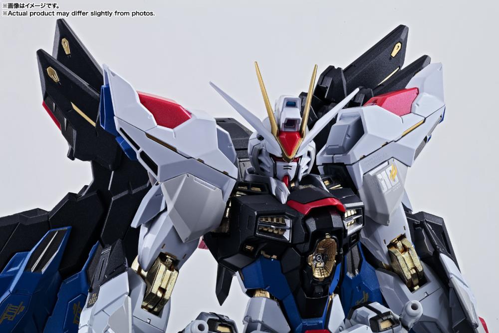 Mobile Suit Gundam SEED Destiny Metal Build Strike Freedom Gundam (Revival Ver.) Action Figure