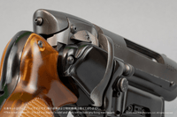 Blade Runner 2049 Deckard's Blaster Model Kit