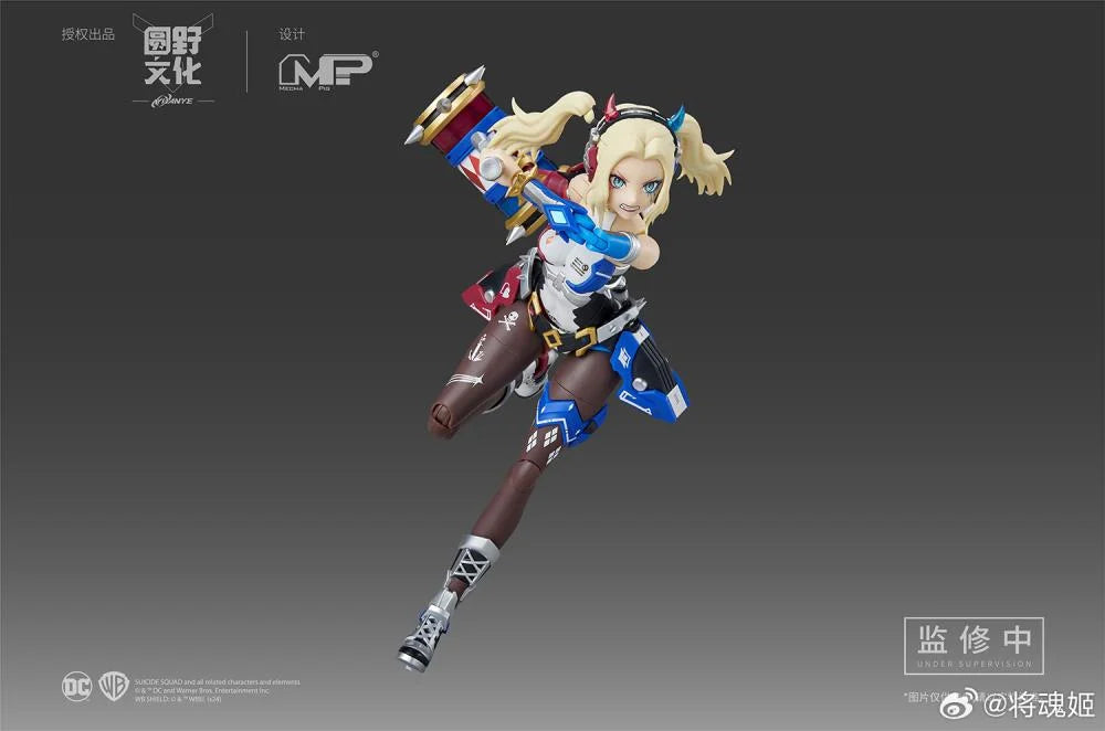 DC Comics Harley Quinn (Dual Body) 1/10 Scale Model Kit