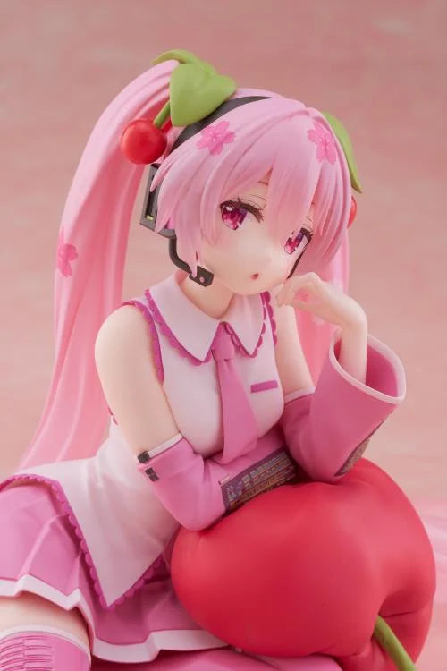 Vocaloid Desktop Cute Sakura Miku (Cherry Cushion Ver.) Figure