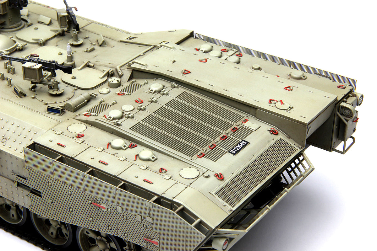 Meng 1/35 Israel heavy armoured personnel carrier Achzarit early