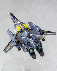 Macross Frontier V.F.G. VF-25S Super Messiah Model Kit