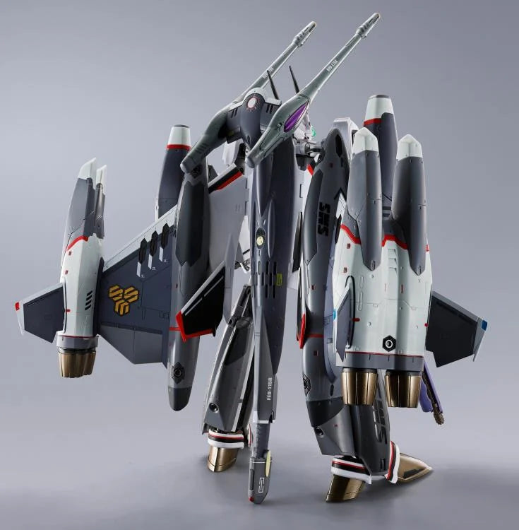 Macross Frontier The False Songstress DX Chogokin VF-25F Tornado Messiah Valkyrie (Alto Saotome Machine Revival Ver.)