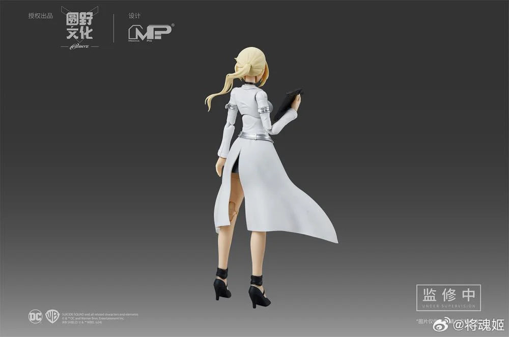 DC Comics Harley Quinn (Dual Body) 1/10 Scale Model Kit