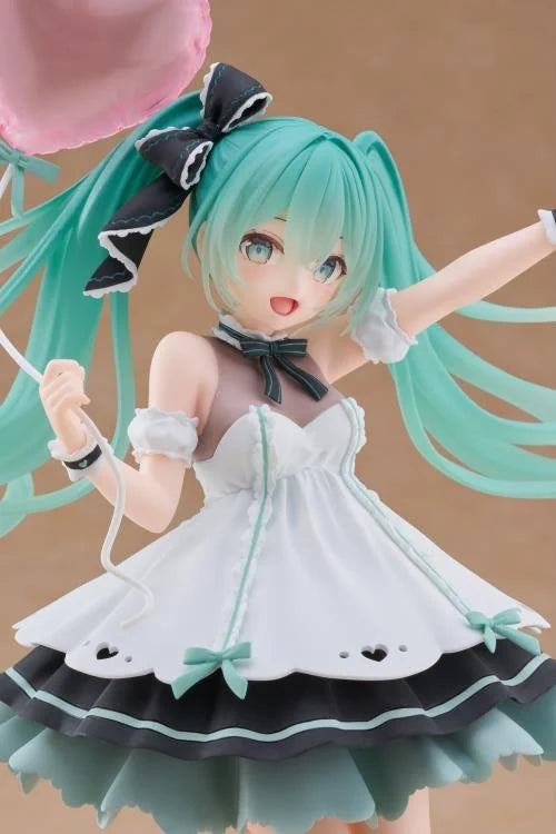 Vocaloid AMP+ Hatsune Miku (Birthday Party 2025 Ver.) Figure