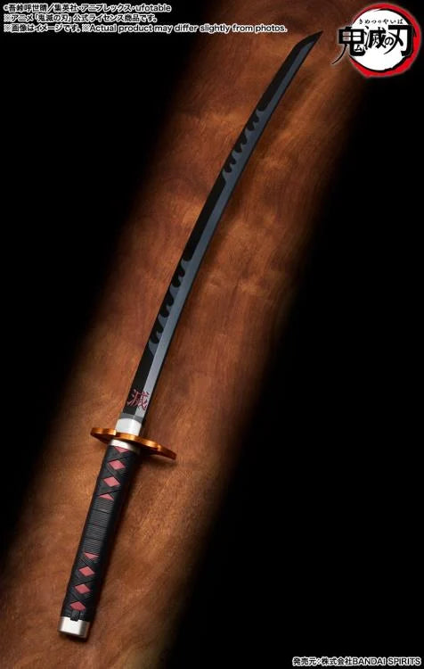 Demon Slayer Kimetsu no Yaiba Proplica Tanjiro Kamado (Kyojuro Rengoku's Sword Guard Ver.) Nichirin Sword