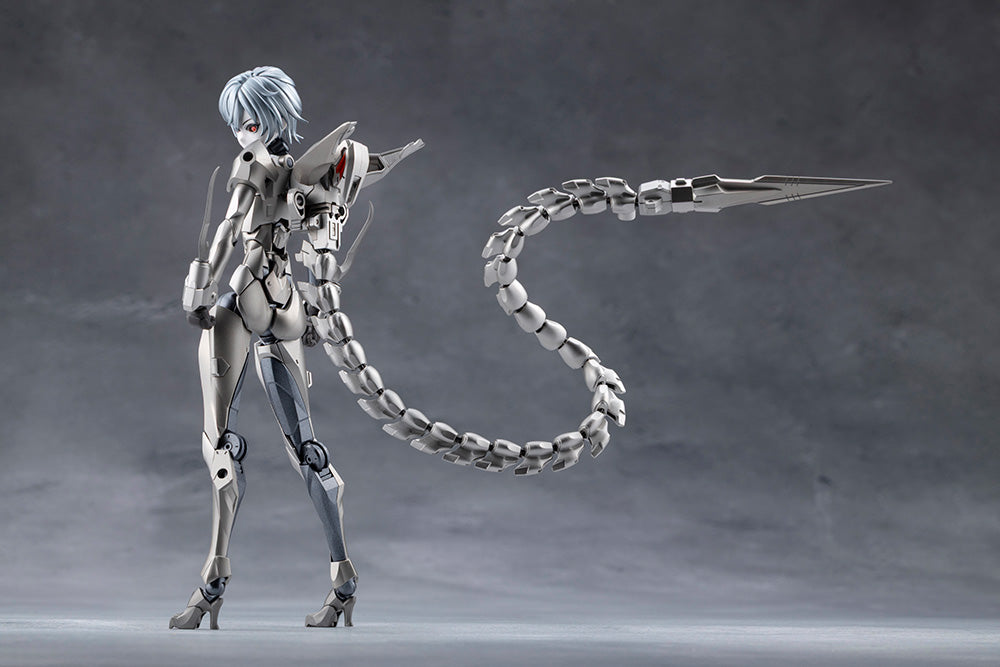 Megalomaria Unlimited Universe Wreckage Hunter Model Kit