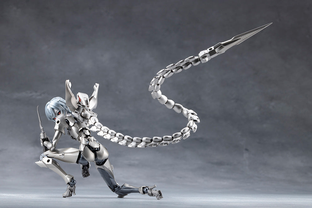 Megalomaria Unlimited Universe Wreckage Hunter Model Kit