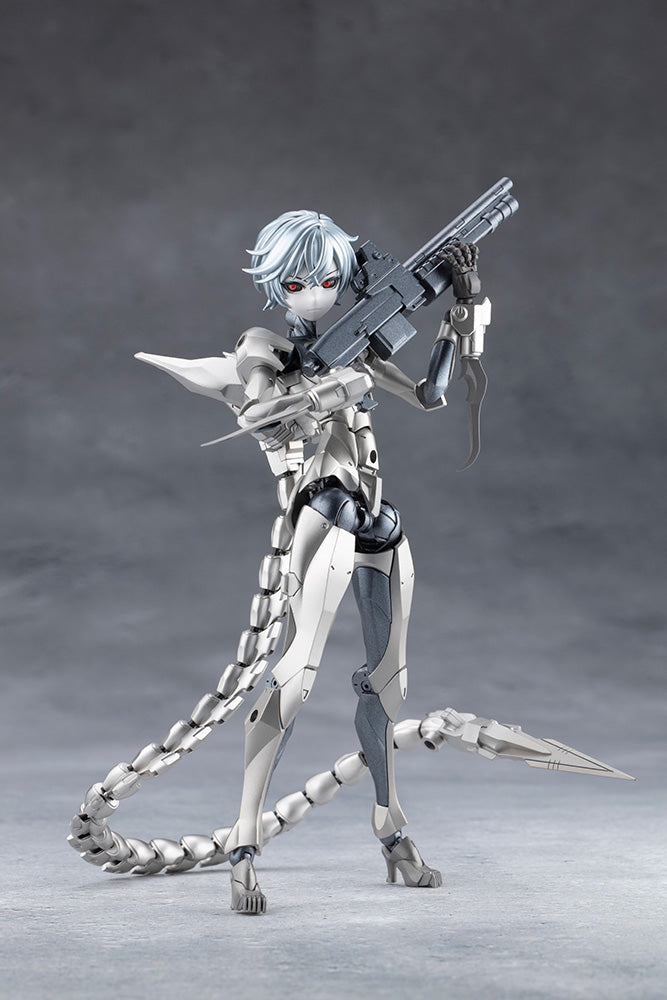 Megalomaria Unlimited Universe Wreckage Hunter Model Kit