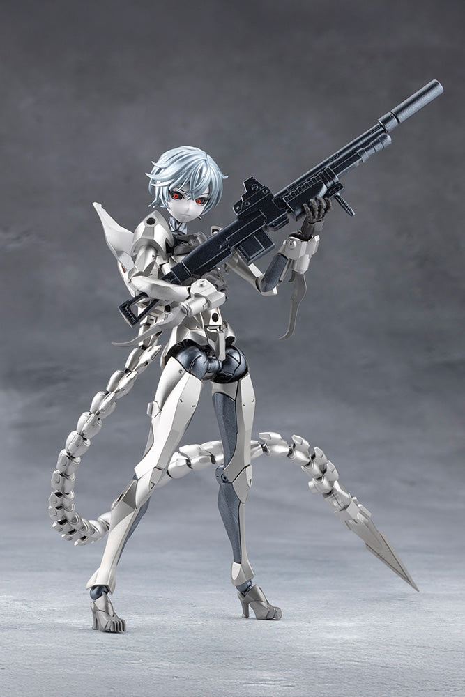 Megalomaria Unlimited Universe Wreckage Hunter Model Kit