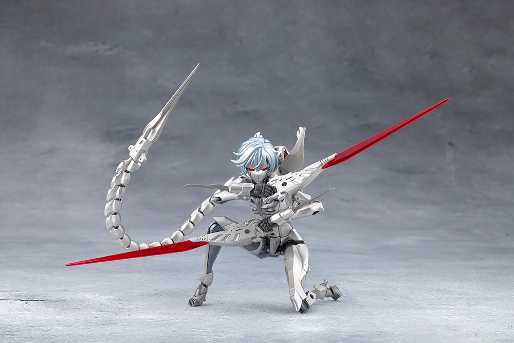 Megalomaria Unlimited Universe Wreckage Hunter Model Kit