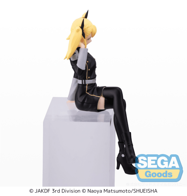 Kaiju No. 8 Kikoru Shinomiya Premium Perching Figure
