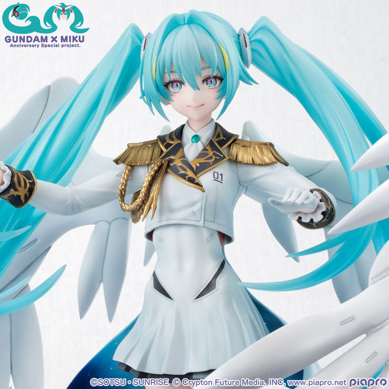 Mobile Suit Gundam 45th Anniversary x Hatsune Miku x Wing Gundam EW Lucrea Hatsune Miku 1/7 Scale Figure