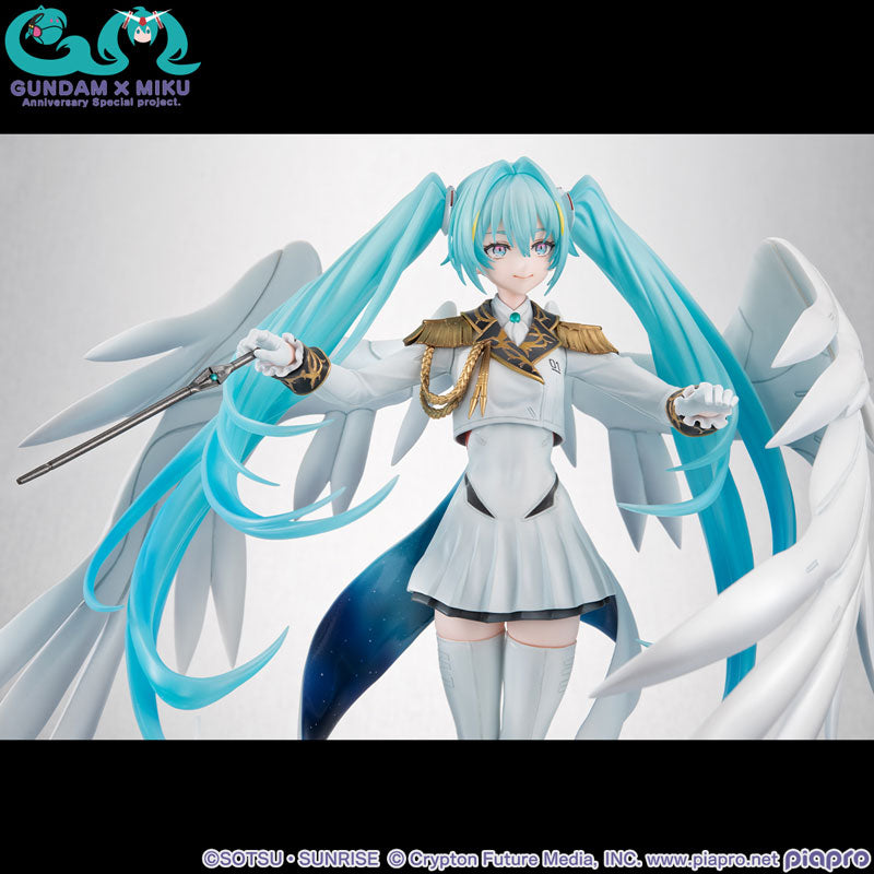 Mobile Suit Gundam 45th Anniversary x Hatsune Miku x Wing Gundam EW Lucrea Hatsune Miku 1/7 Scale Figure
