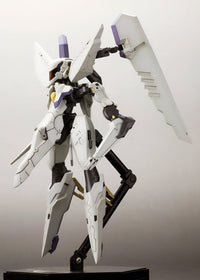 Anubis Zone of the Enders Vic Viper Model Kit (Reissue)