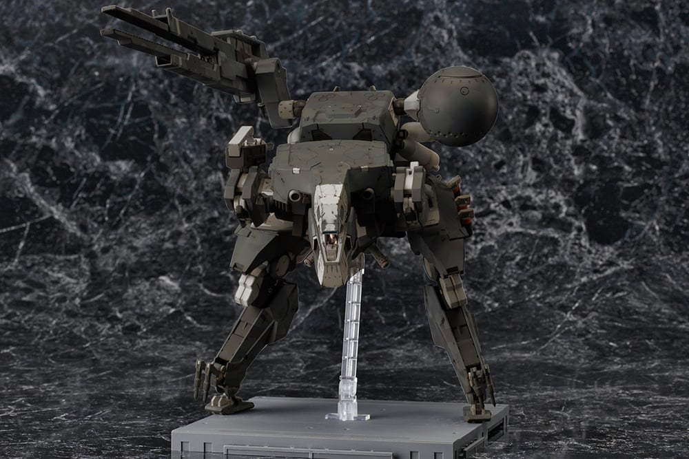 Metal Gear Solid V The Phantom Pain Metal Gear Sahelanthropus (Black Ver.) 1/100 Scale Model Kit