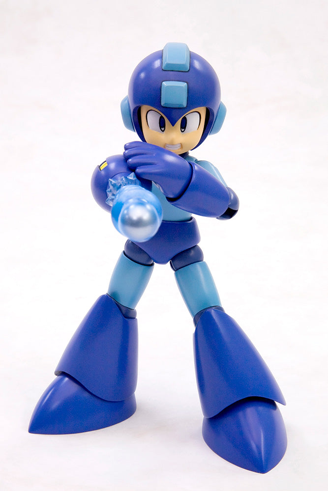 Mega Man 1/10 Scale Model Kit