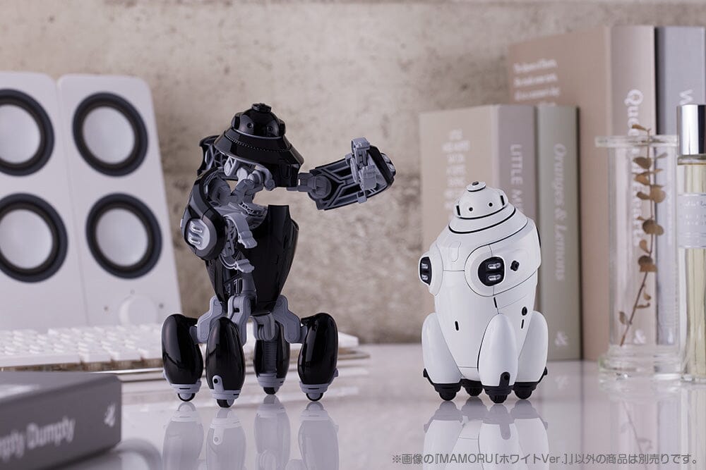 Maruttoys Mamoru (White Ver.) 1/12 Scale Model Kit
