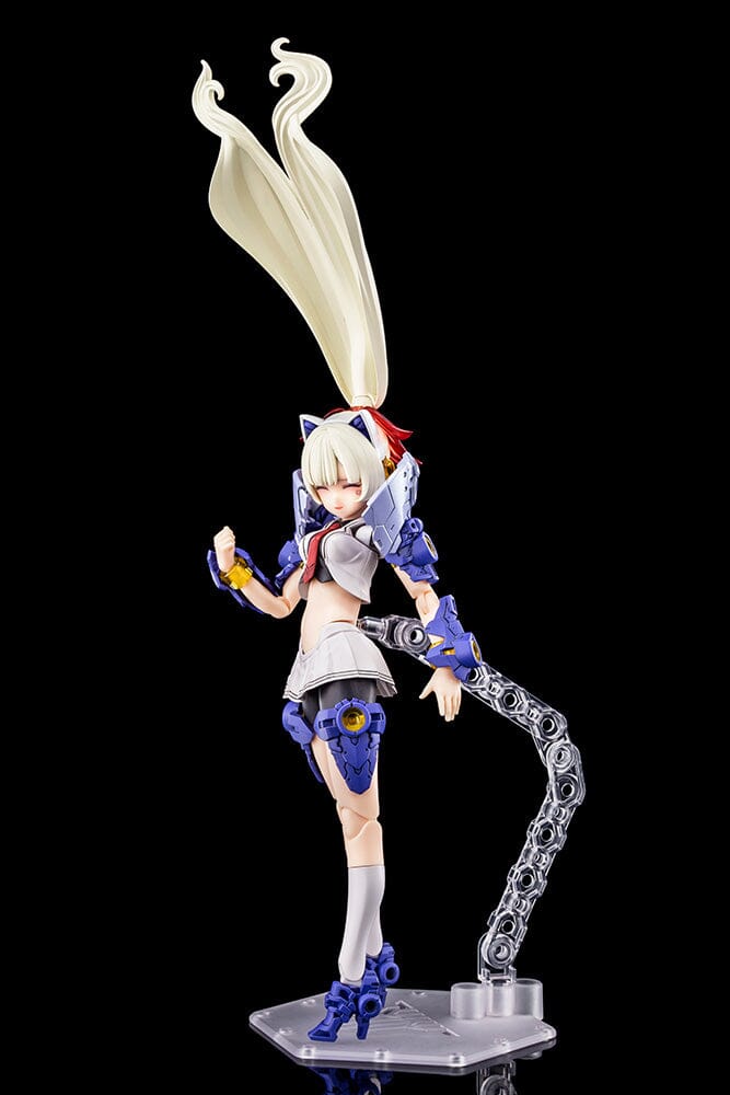 Megami Device Buster Doll Paladin Model Kit
