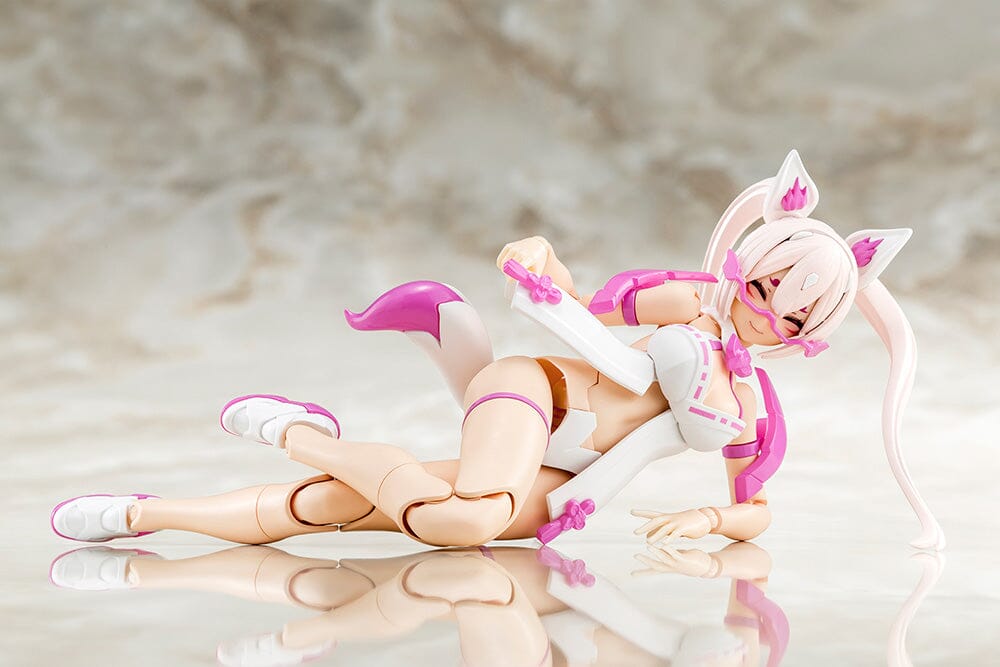 Megami Device Asra Nine-Tails Matsuri Model Kit