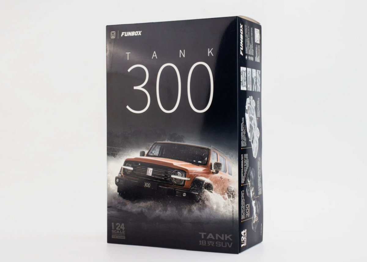 1/24 GWM TANK 300 Assembly Model KIT Basic Edition (Unpainted)