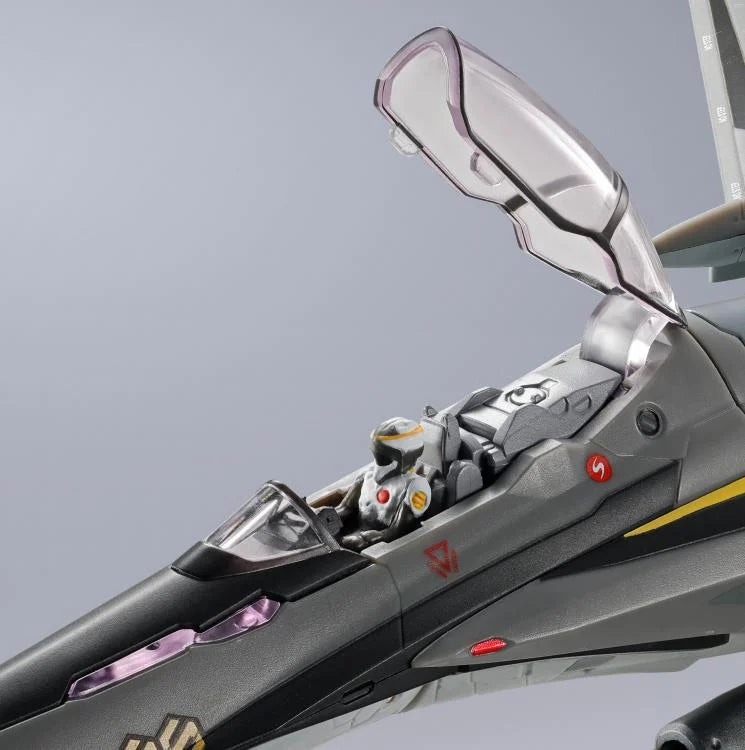 Macross Frontier DX Chogokin VF-25S Armored Messiah Valkyrie (Ozma
