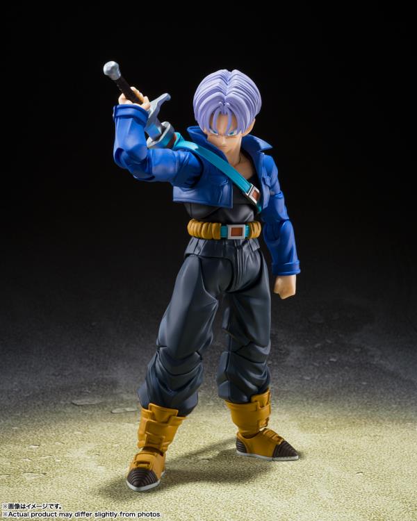 Dragon Ball Z S.H.Figuarts Super Saiyan Trunks (Boy from the Future) Action Figure