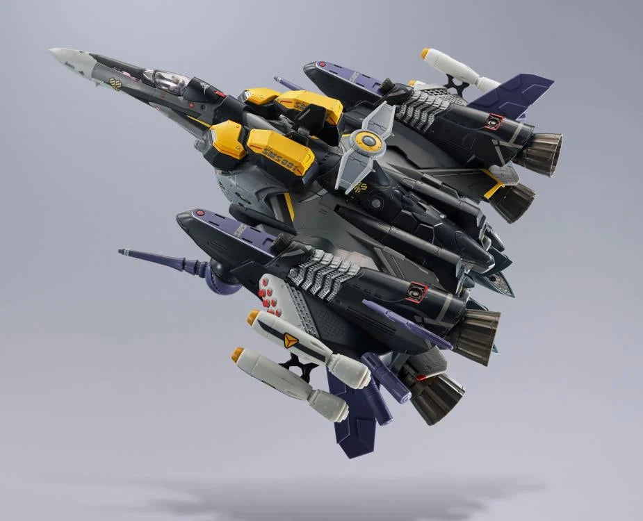 Macross Frontier DX Chogokin VF-25S Armored Messiah Valkyrie (Ozma Lee Machine Revival Ver.)