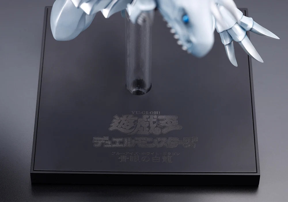 Yu-Gi-Oh! Duel Monsters Oshi Works Blue-Eyes White Dragon Figure