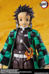 Demon Slayer Kimetsu no Yaiba S.H.Figuarts Zenitsu Agatsuma Action Figure