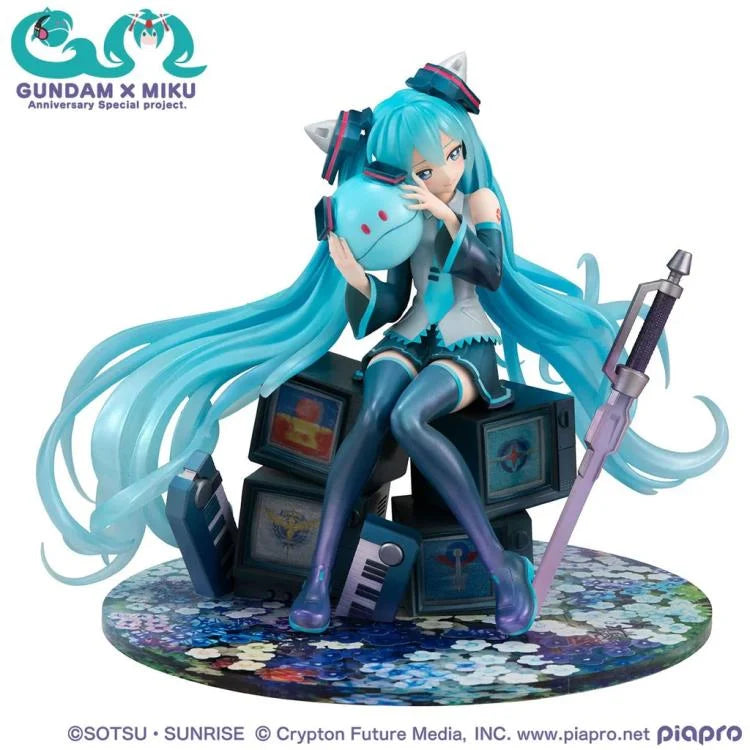 Mobile Suit Gundam 45th Anniversary x Hatsune Miku Lucrea Hatsune Miku x 00 Gundam Figure