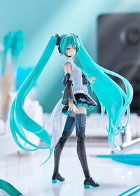 Vocaloid PLAMATEA Hatsune Miku (Happy 16th Birthday Ver.) Model Kit