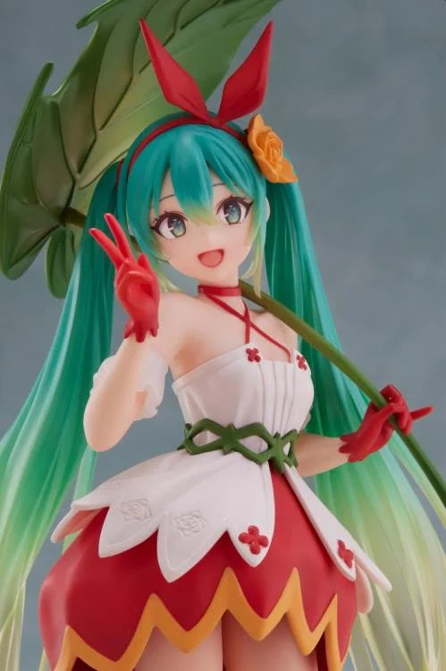 Vocaloid Hatsune Miku (Thumbelina) Wonderland Figure