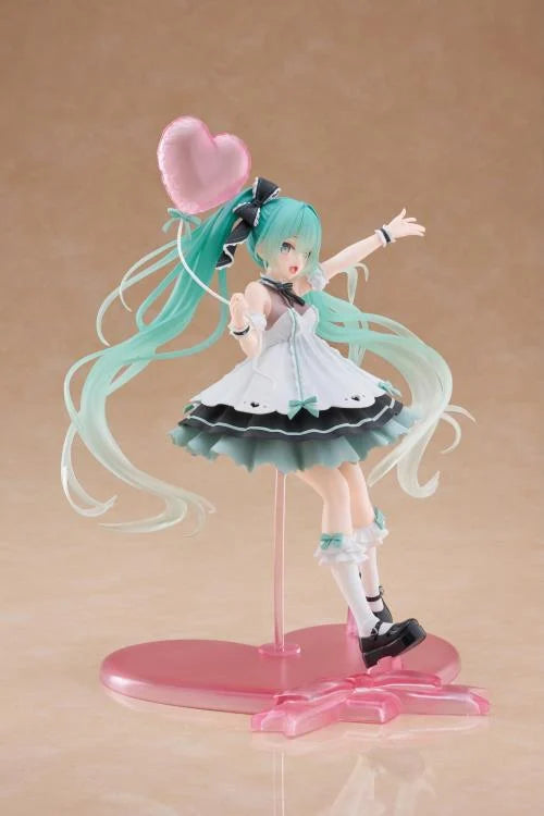 Vocaloid AMP+ Hatsune Miku (Birthday Party 2025 Ver.) Figure
