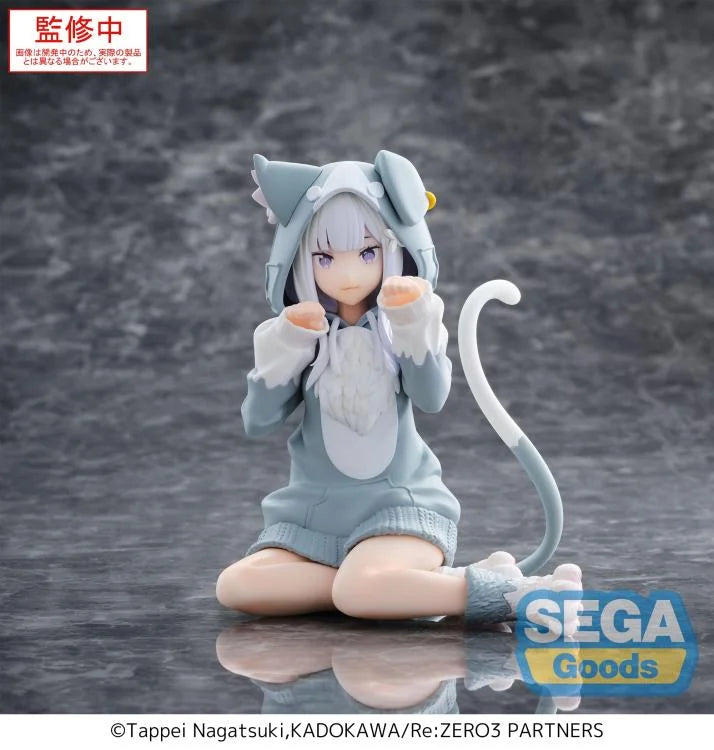 Re Zero Starting Life in Another World Yumemirize Emilia (Mofumofu Pack) Figure