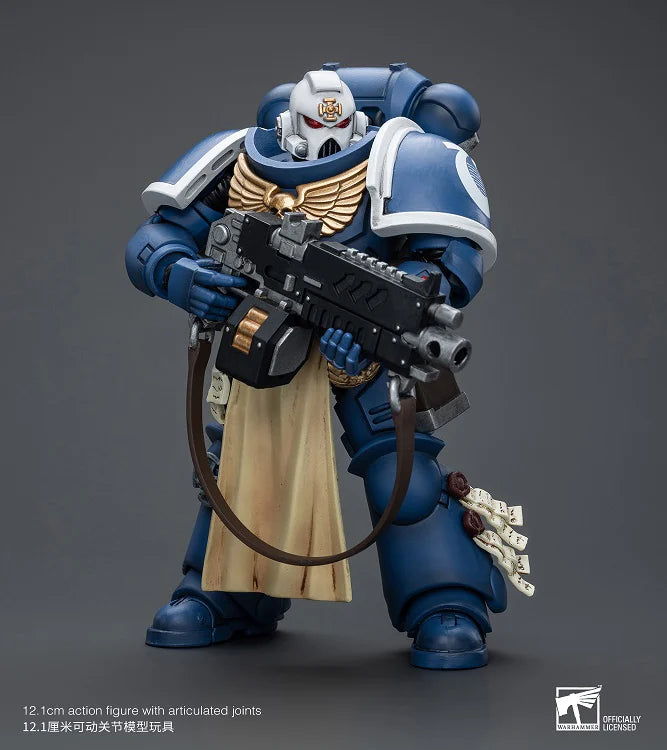 Warhammer 40K Ultramarines Sternguard Veteran with Auto Bolt Rifle 1/18 Scale Action Figure