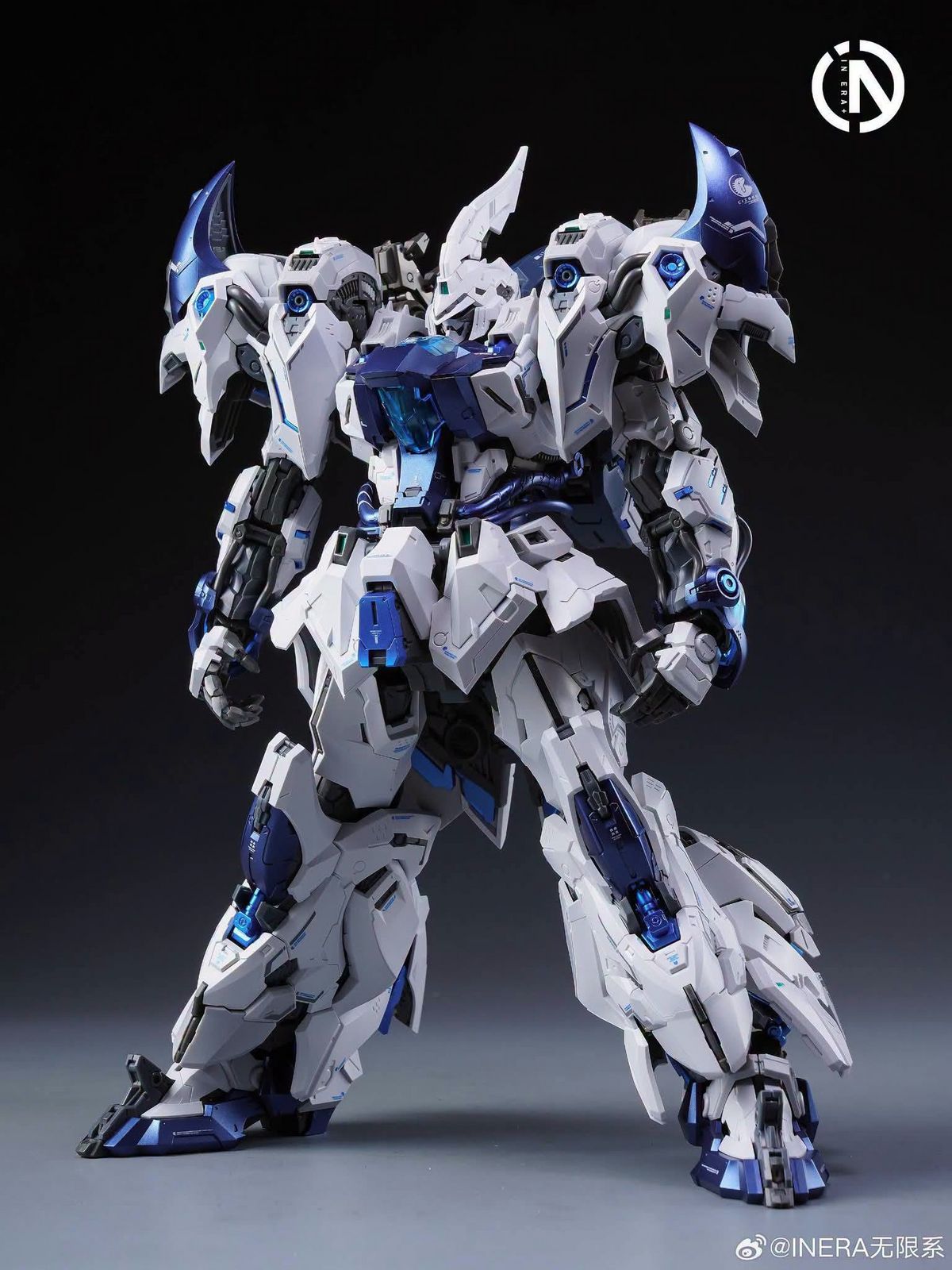 Infinity Nova RMD Lizard Polar Shark 1/100 Scale Model Kit