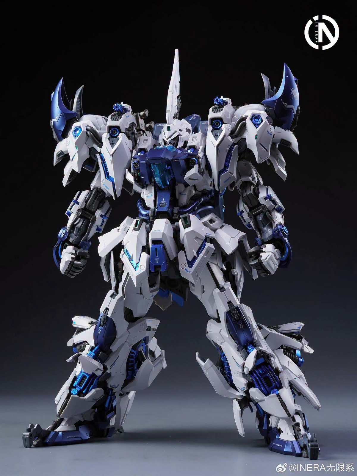 Infinity Nova RMD Lizard Polar Shark 1/100 Scale Model Kit