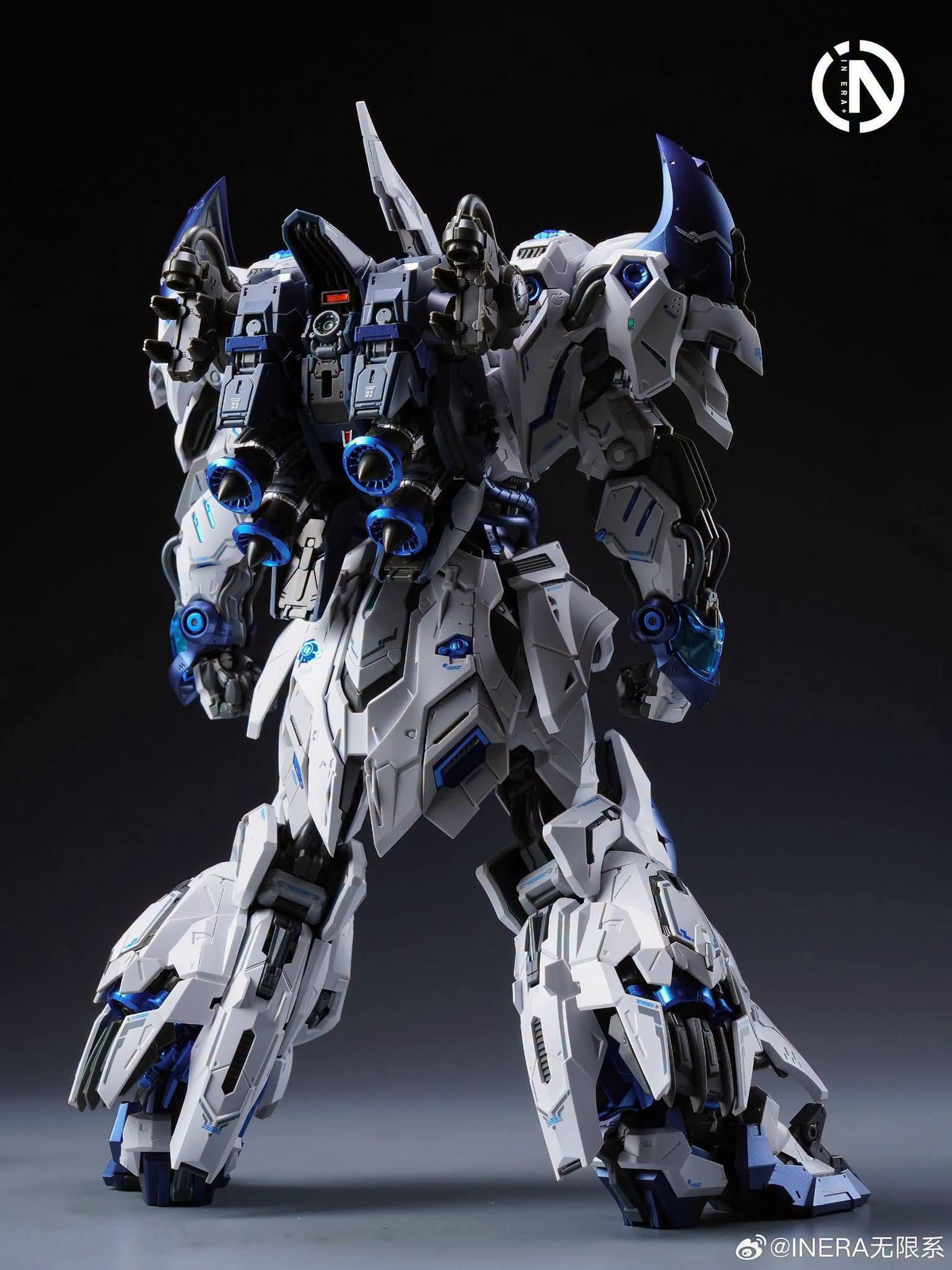 Infinity Nova RMD Lizard Polar Shark 1/100 Scale Model Kit
