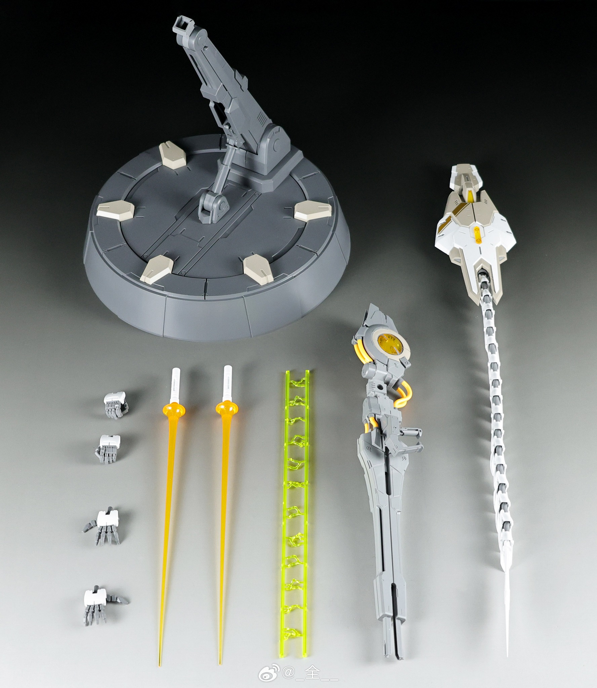 Nilson Works PG 1/60 Monument FX Flugel Scale Model Kit – USA