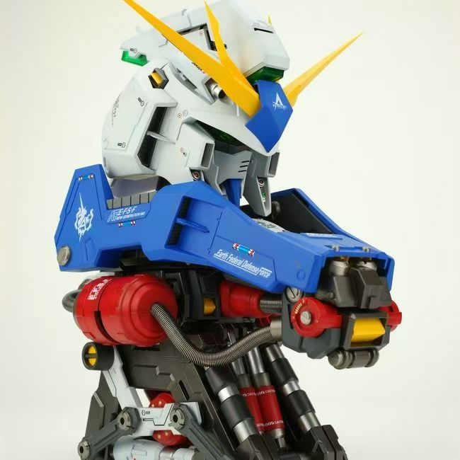 1/35 Hi-Nu Bust