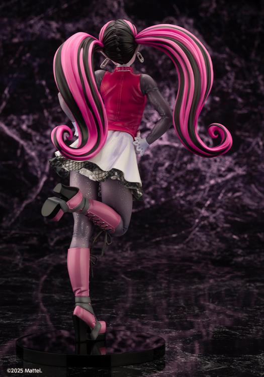 Monster High Bishoujo Draculaura 1/7 Scale Figure