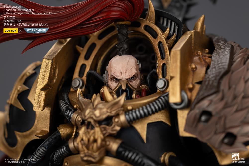 Warhammer 40,000 Black Legion Abaddon the Despoiler with Drach'nyen and the Talon of Horus 1/18 Scale Action Figure