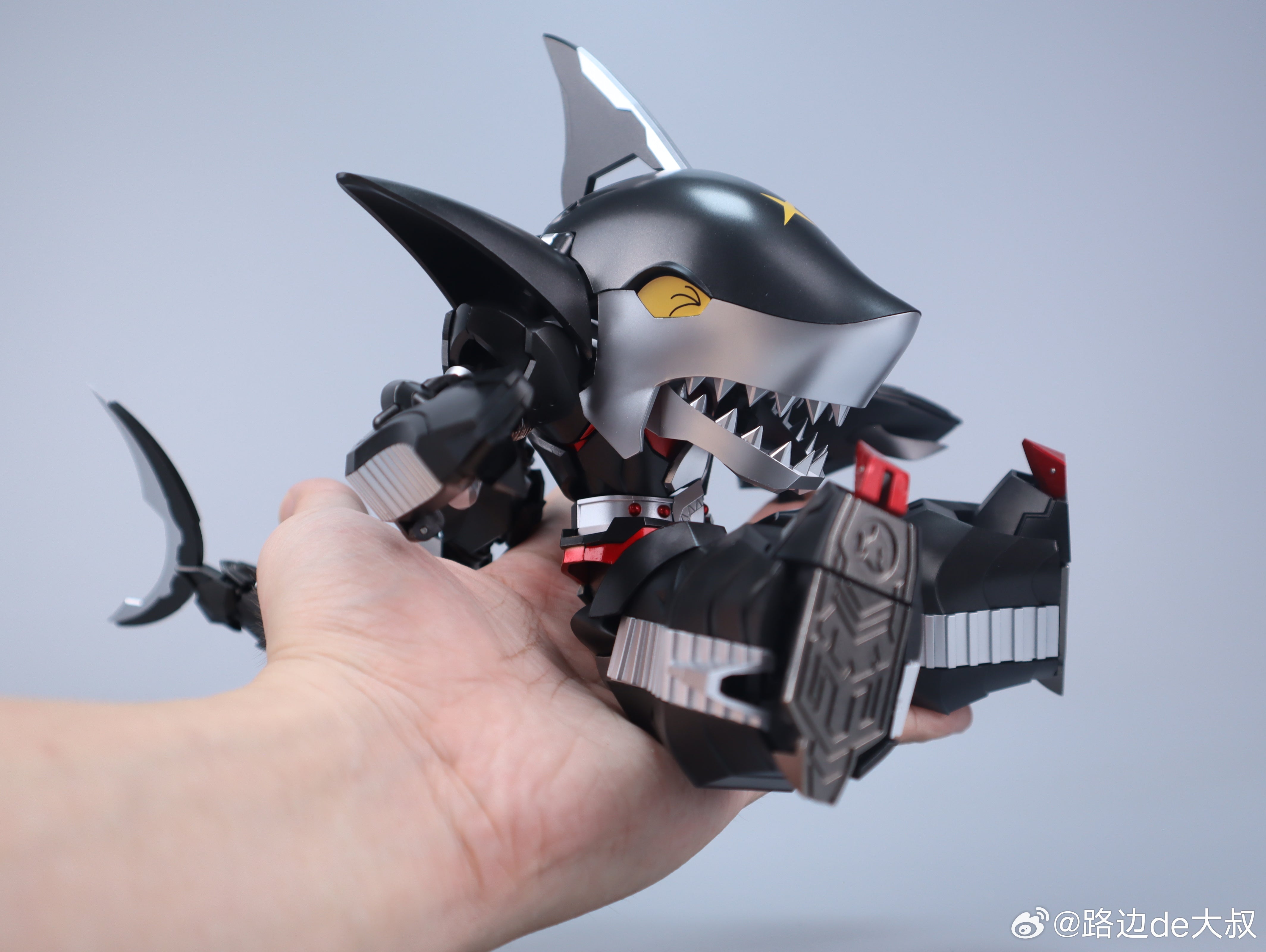 Kabutack B-Robots No.9 Sharkler