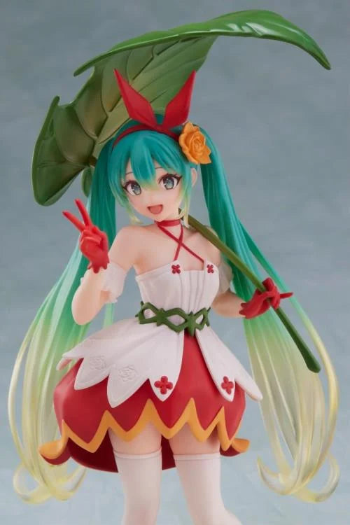 Vocaloid Hatsune Miku (Thumbelina) Wonderland Figure