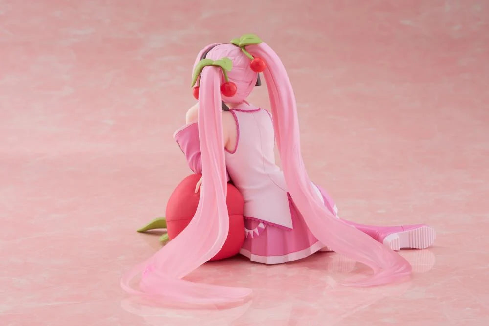 Vocaloid Desktop Cute Sakura Miku (Cherry Cushion Ver.) Figure