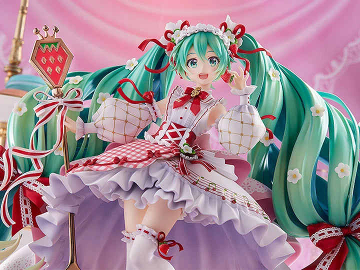 Vocaloid Hatsune Miku Strawberry Motif (15th Anniversary Ver.) 1/7 Scale Figure