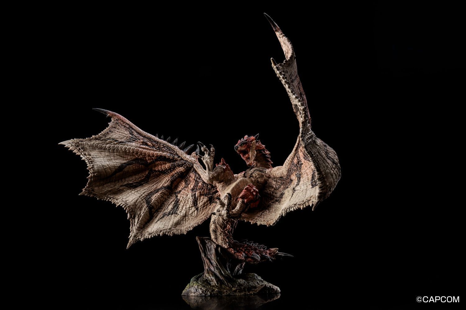 Monster Hunter PLAfig PF-SP05 Rathalos (Limited Edition) Model Kit