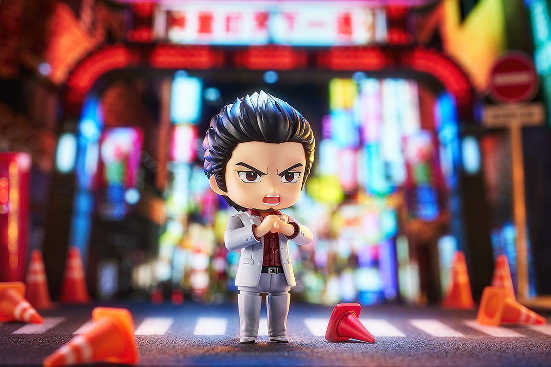 Yakuza Nendoroid No.2719 Kazuma Kiryu