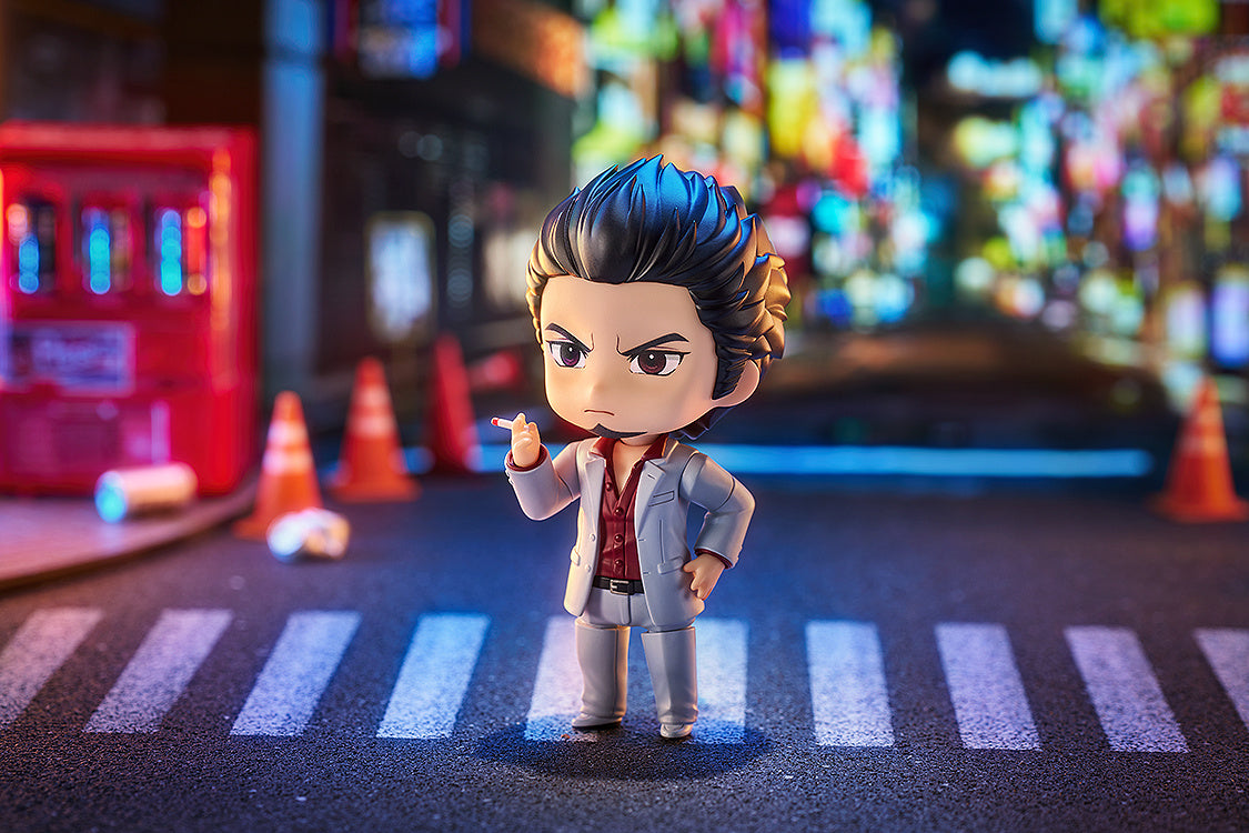 Yakuza Nendoroid No.2719 Kazuma Kiryu